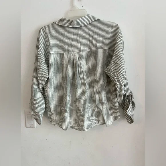 Sold - Picture 3 of 5